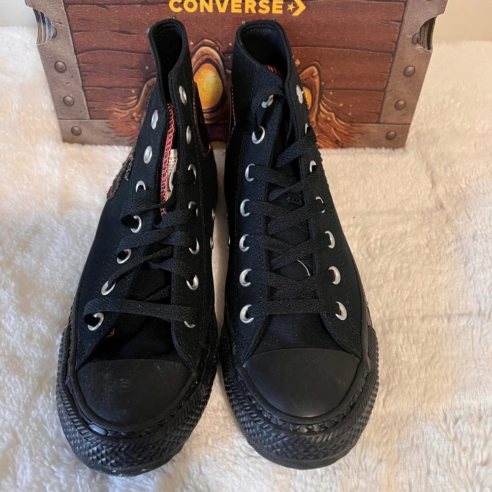 Converse Dungeons and Dragons High Top Sneakers Black Red D20 Logo Unisex M6/W8 - Picture 2 of 11